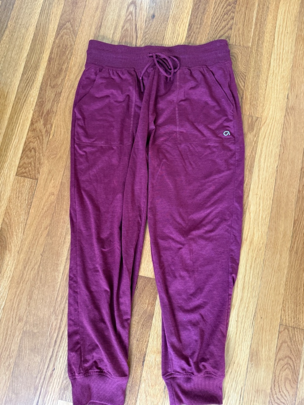 GAP brushed tech jersey ankle joggers size small burgundy - Picture 4 of 7